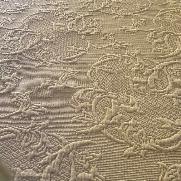 Pink Bates Queen Elizabeth Matelasse Bedspread White Fringed Coverlet 83x100 - Picture 4 of 9